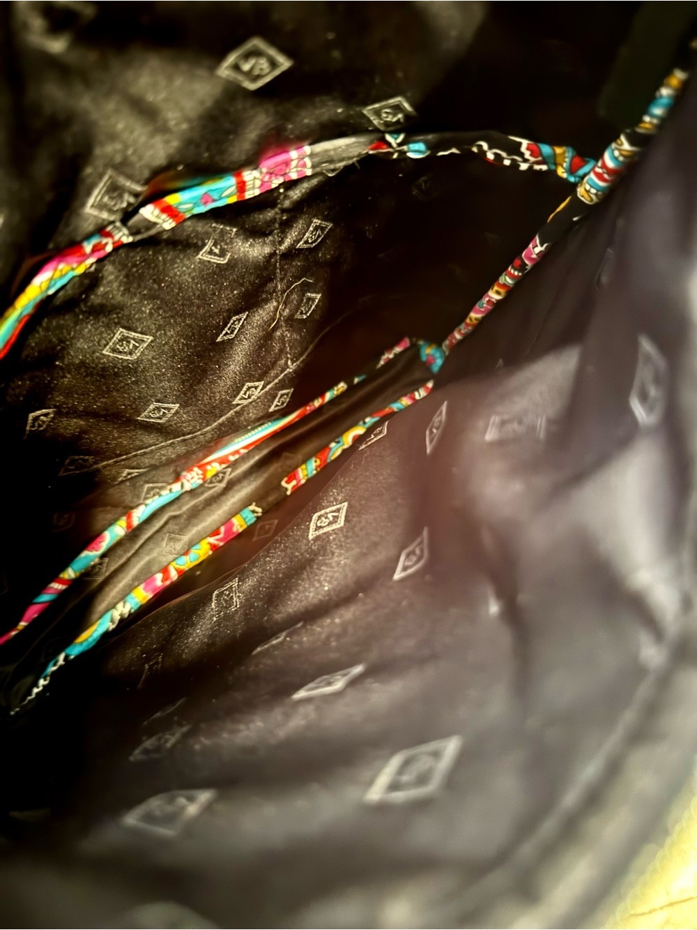 Vera Bradley Black Multi Paisley Quilted Crossbody Bag - Picture 6 of 6